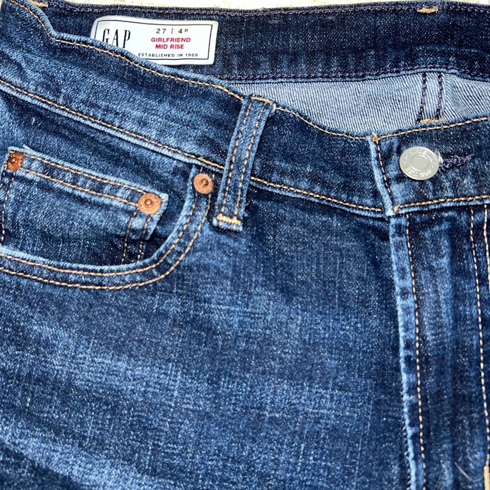 GAP girlfriend mid rise jeans